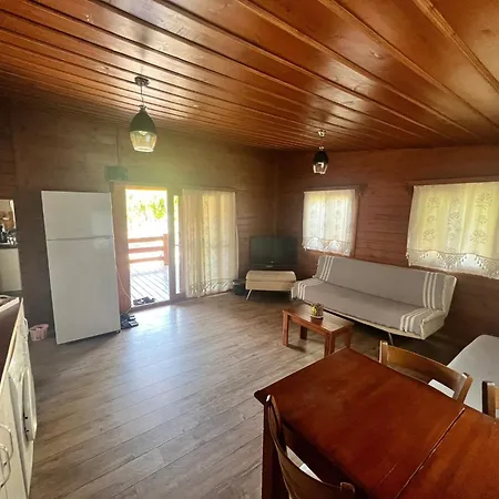 Nocleg ze śniadaniem Woodentowns-ahsap Evler 3*