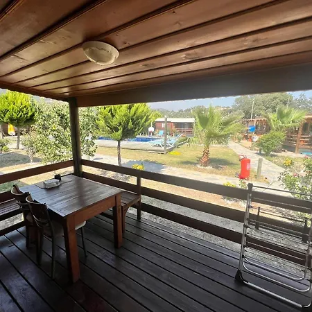 Woodentowns-ahsap Evler B&B *