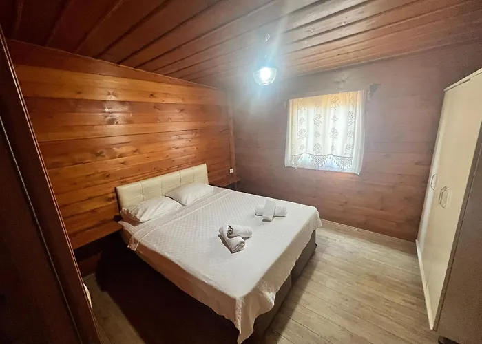Woodentowns-ahsap Evler Nocleg ze śniadaniem 3*