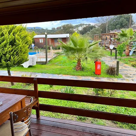 Woodentowns-ahsap Evler Bed & Breakfast Bitez