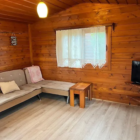 Bed & Breakfast Woodentowns-ahsap Evler