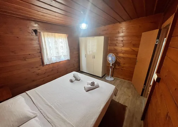 Woodentowns-ahsap Evler Bed & Breakfast