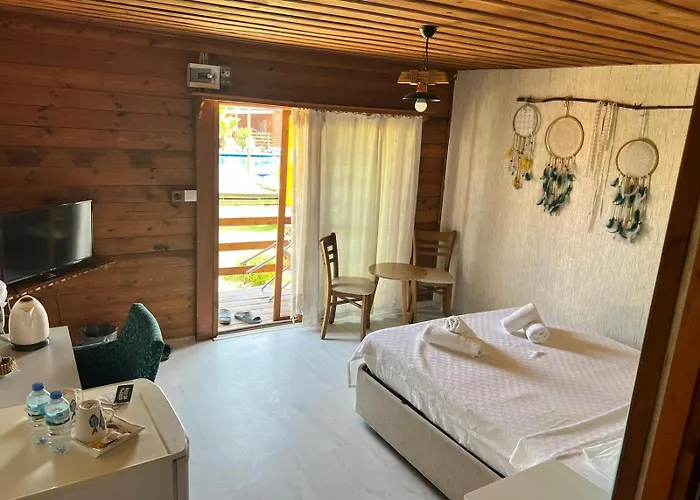 Woodentowns-ahsap Evler Bed & Breakfast Bitez