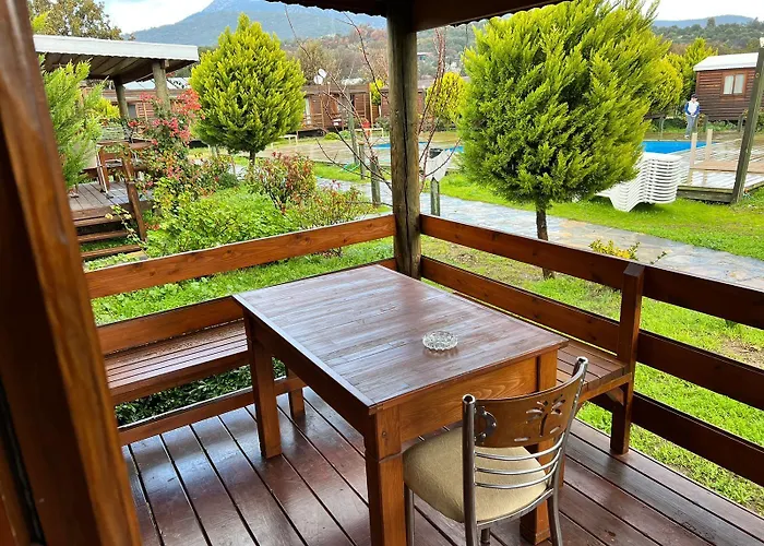 Bed & Breakfast Woodentowns-ahsap Evler