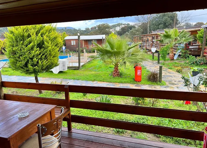 Woodentowns-ahsap Evler Bed & Breakfast Bitez