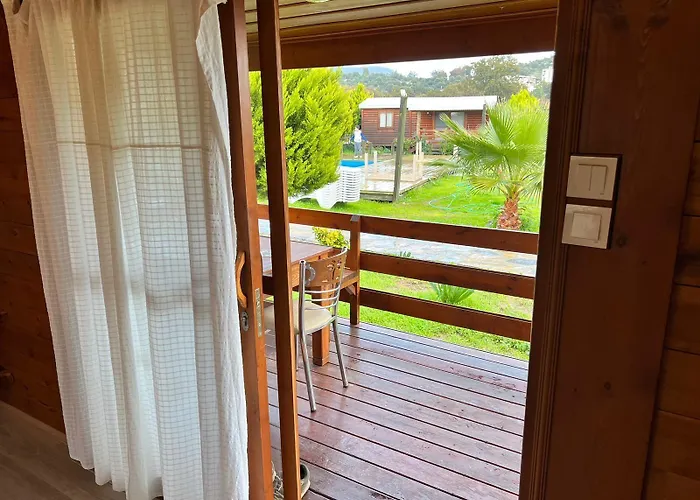 Woodentowns-ahsap Evler Bed & Breakfast